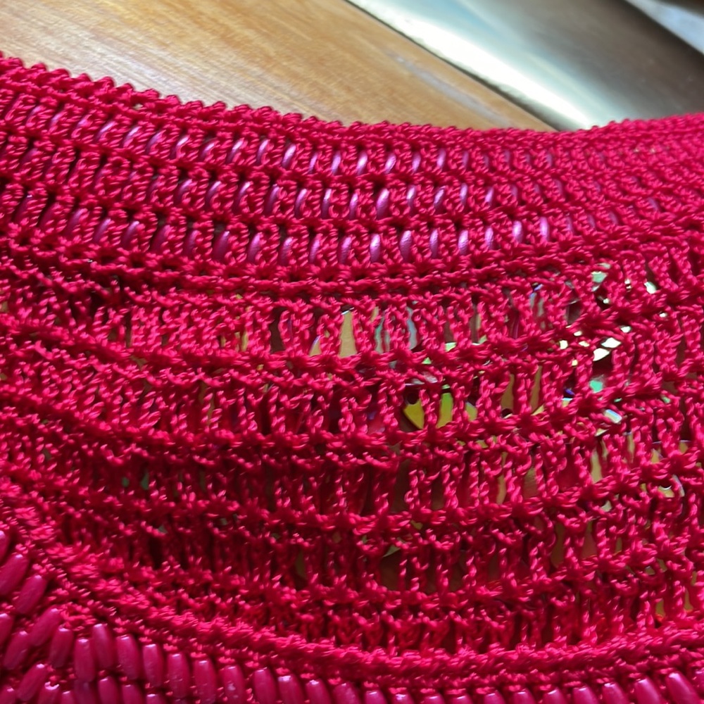 Iridescent red beaded tank top - Picture 7 of 7